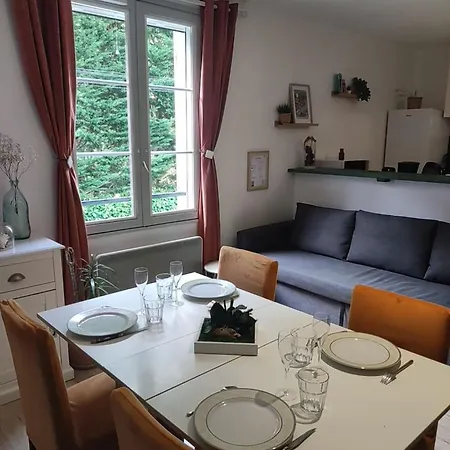 La Crecynette - Near Disneyland And Parrot World Apartment
